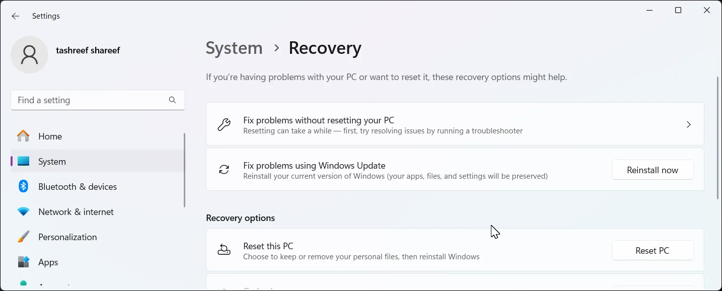 Ứng dụng Cài đặt trong Windows 11 hiển thị tùy chọn Khắc phục sự cố bằng Windows Update