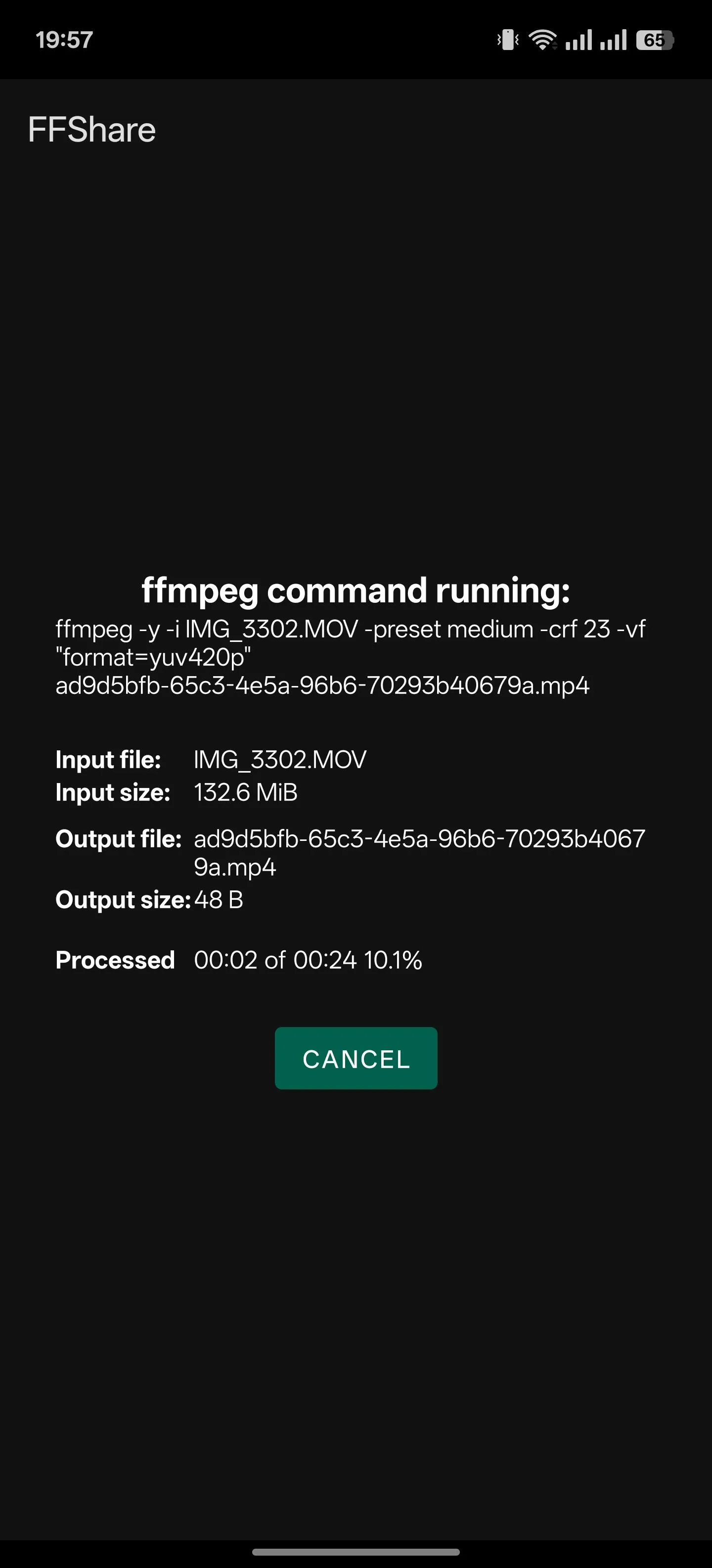 Ứng dụng FFShare trên Android hiển thị quá trình nén tệp đang diễn ra.