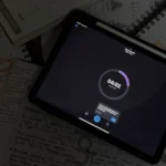Ứng dụng hẹn giờ học tập mở trên iPad với các ghi chú xung quanh