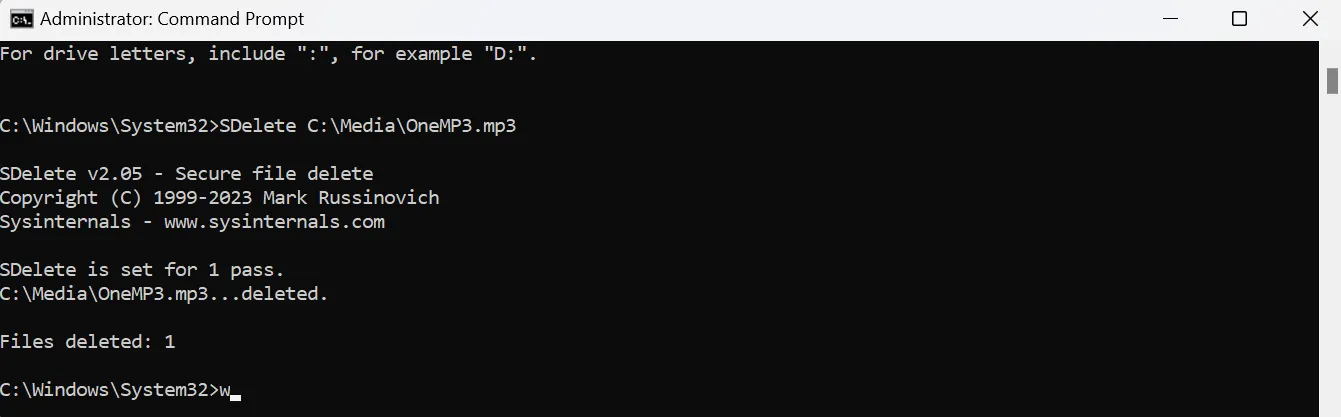 Ví dụ lệnh SDelete để xóa vĩnh viễn tệp MP3 &quot;OneMP3.mp3&quot; trong Command Prompt.