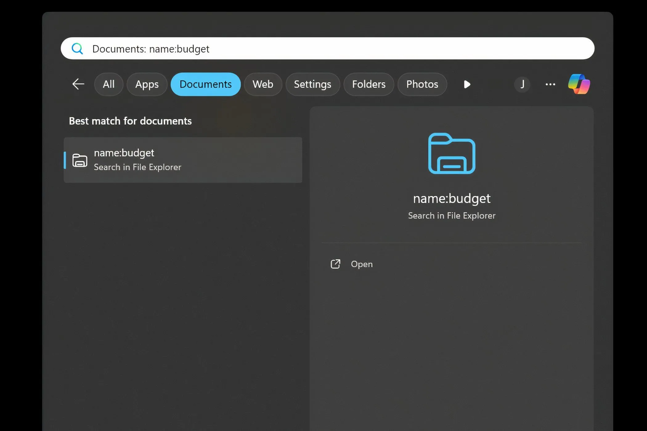 Ví dụ về cách sử dụng bộ lọc tên (Name) để tìm kiếm file chứa từ khóa trong tên trên Windows