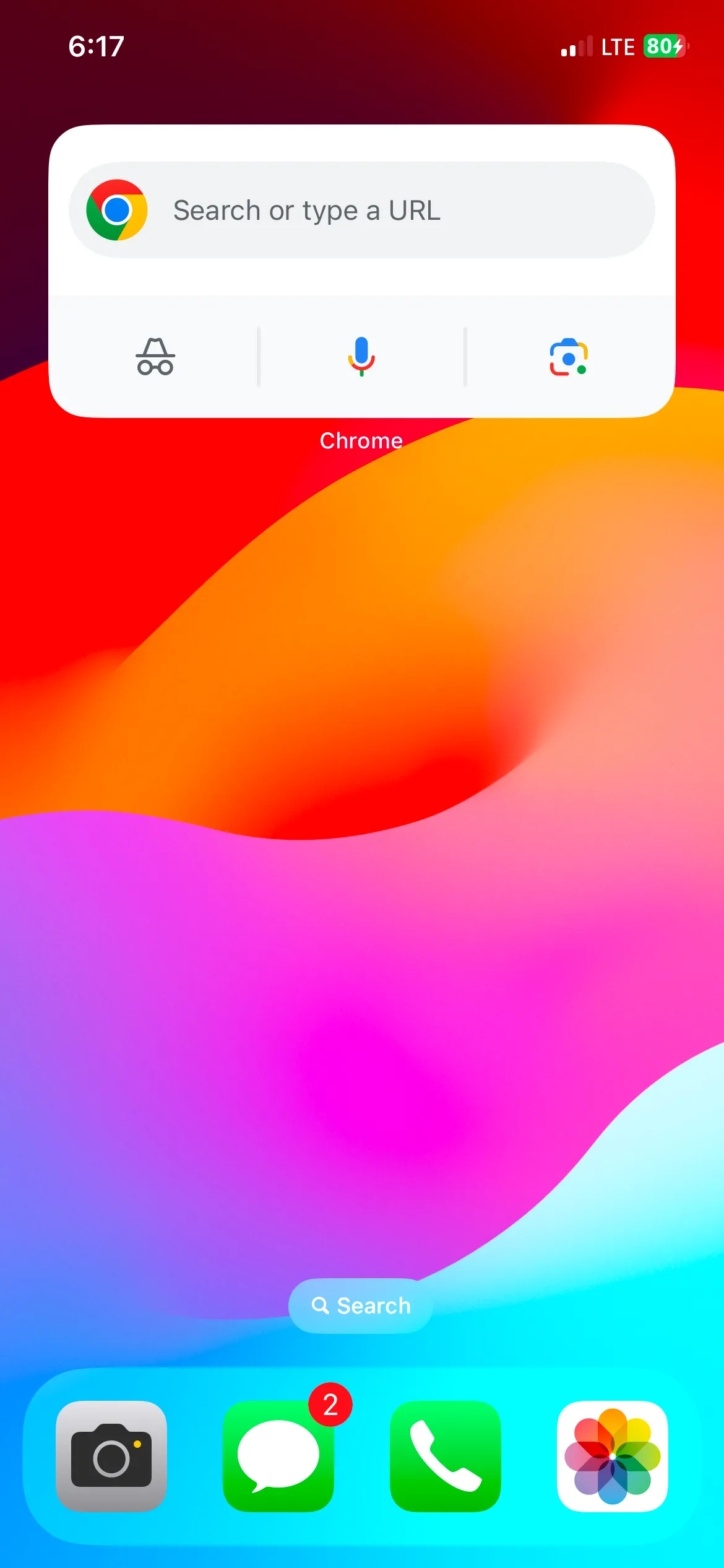 Widget Google Chrome trên màn hình chính iPhone với các lối tắt tìm kiếm nhanh và chế độ ẩn danh.