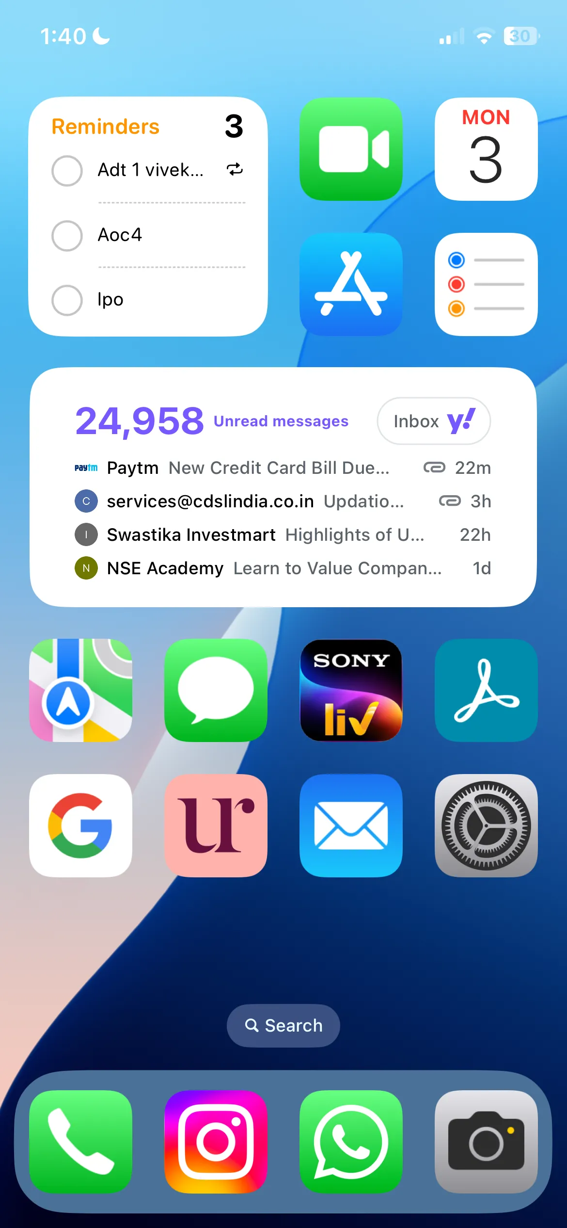Widget Mail và Ghi chú được tối ưu kích thước trên màn hình chính iPhone.
